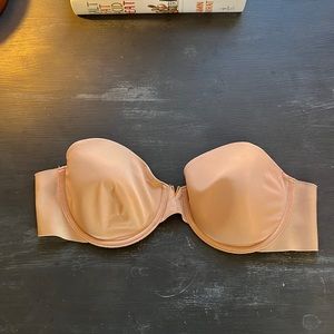Strapless Victoria’s Secret Bra